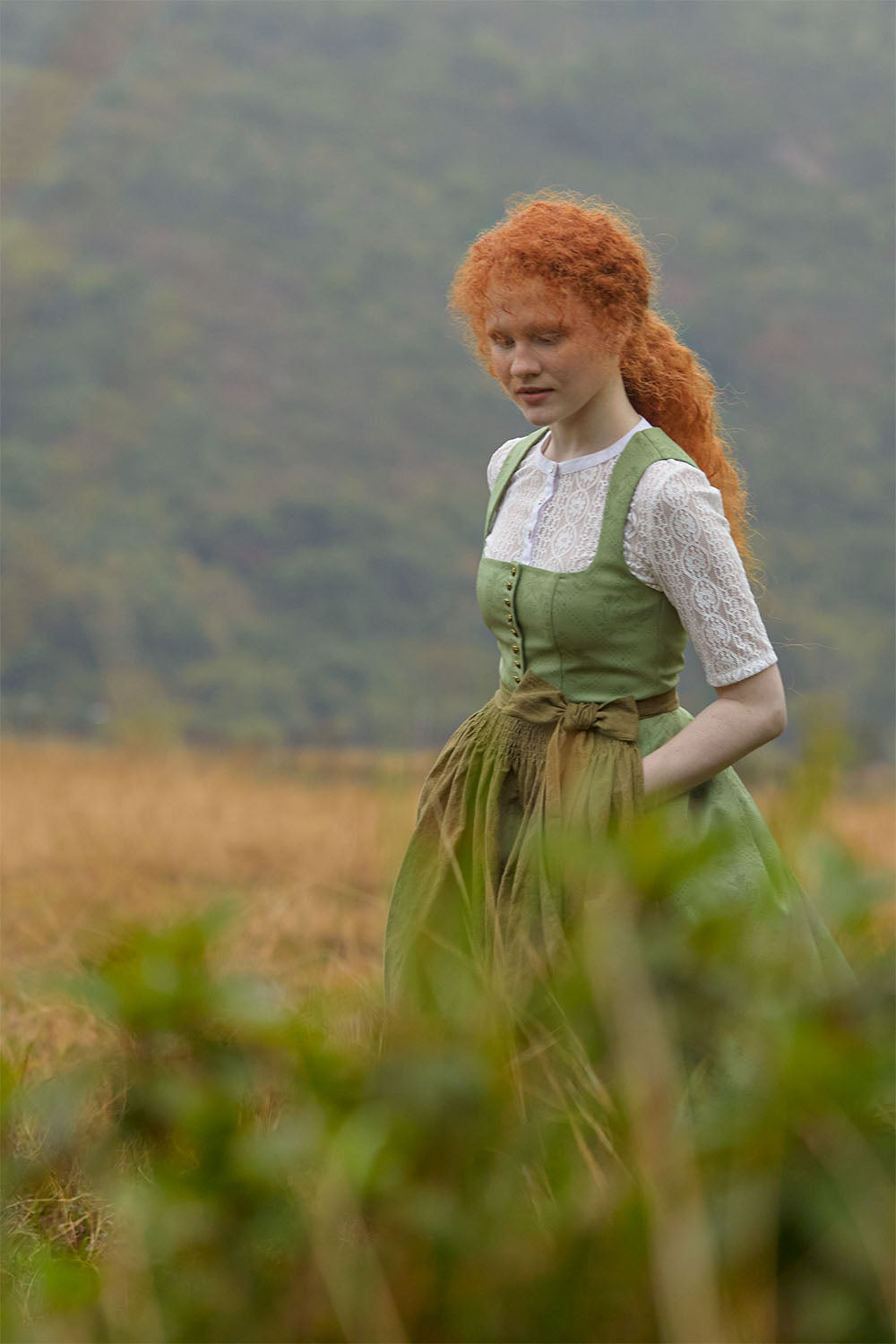 DIRNDL KLARA IN GRASGRÜN