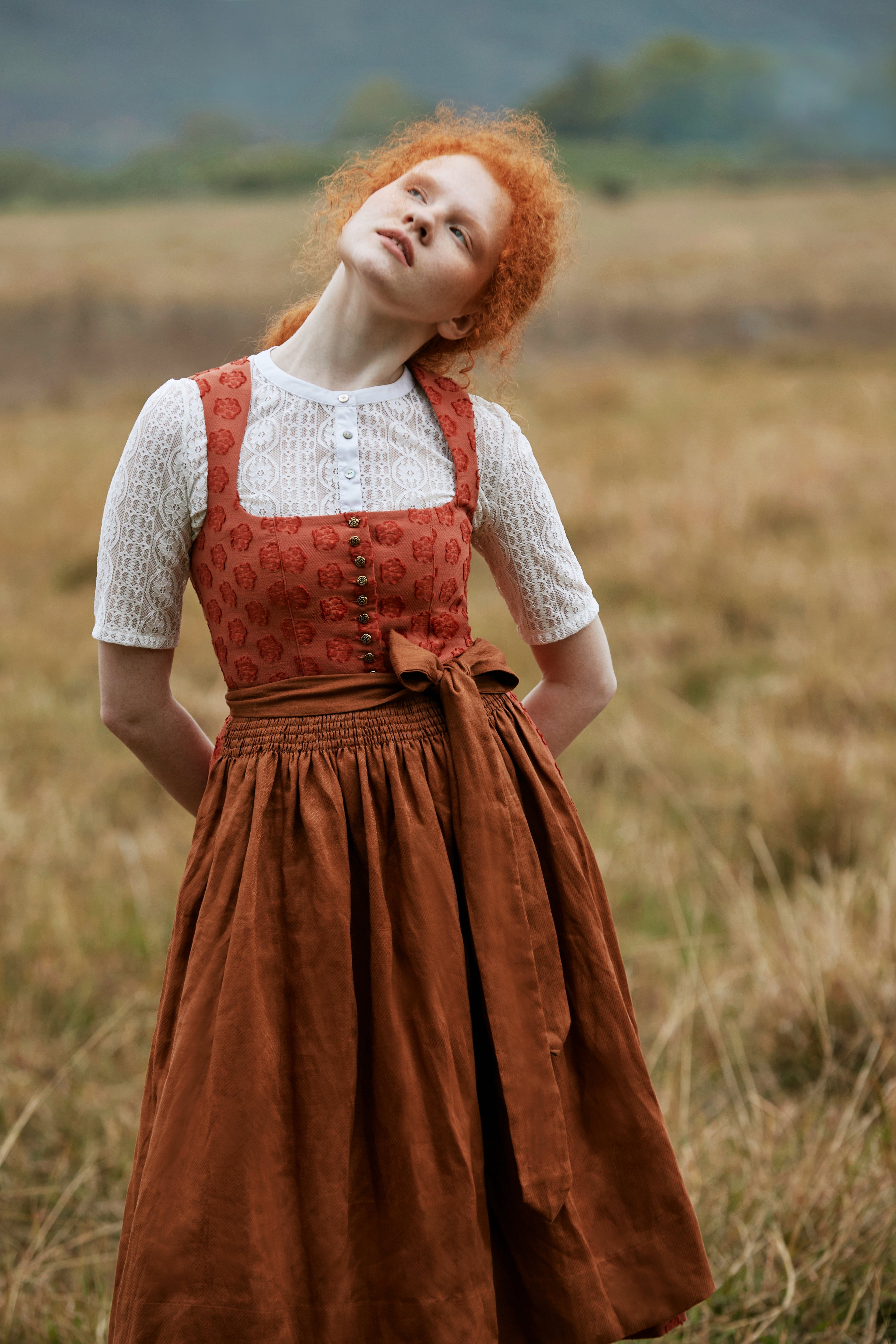 DIRNDL ROSALIE IN ROT