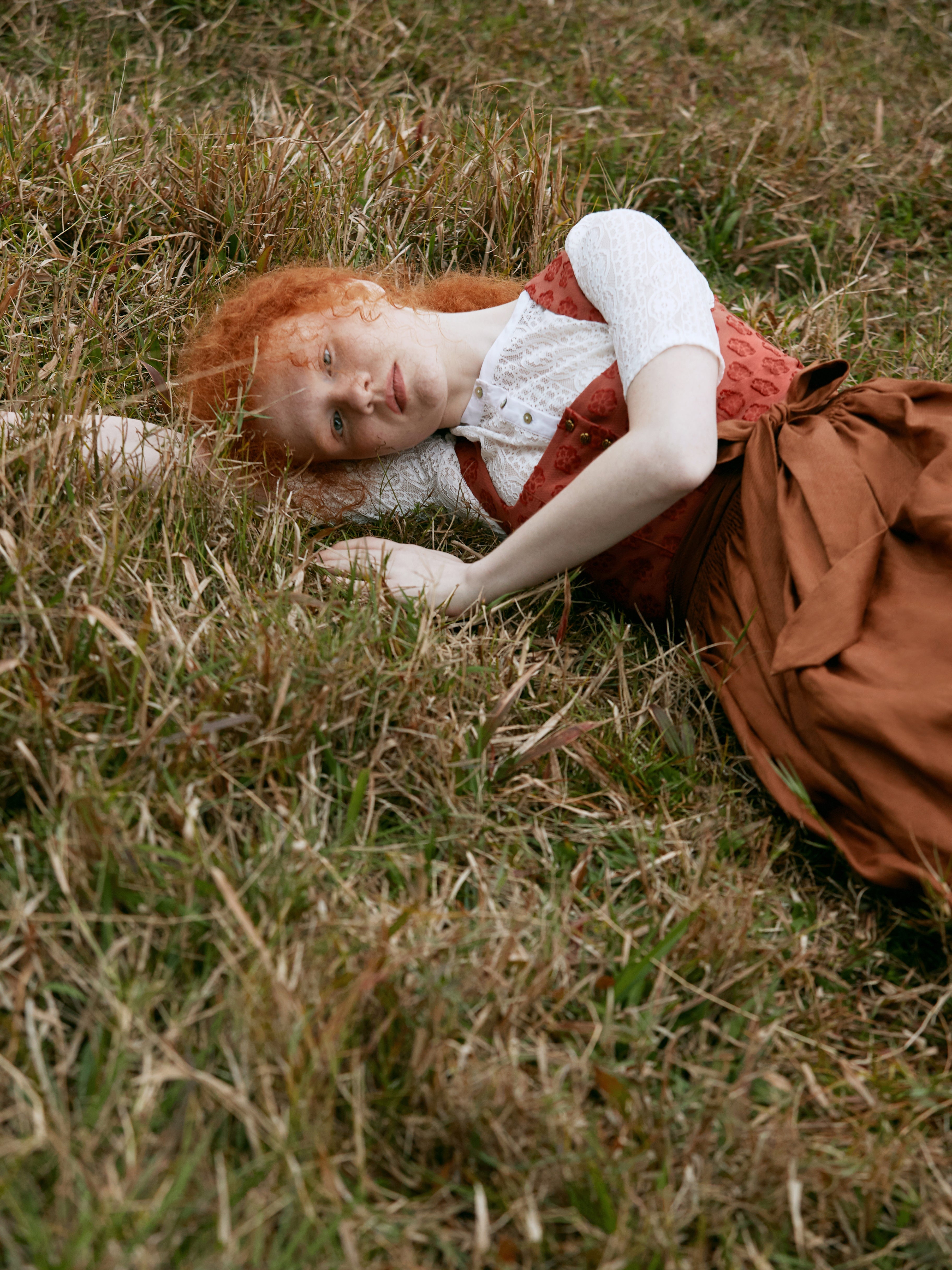 DIRNDL ROSALIE IN ROT