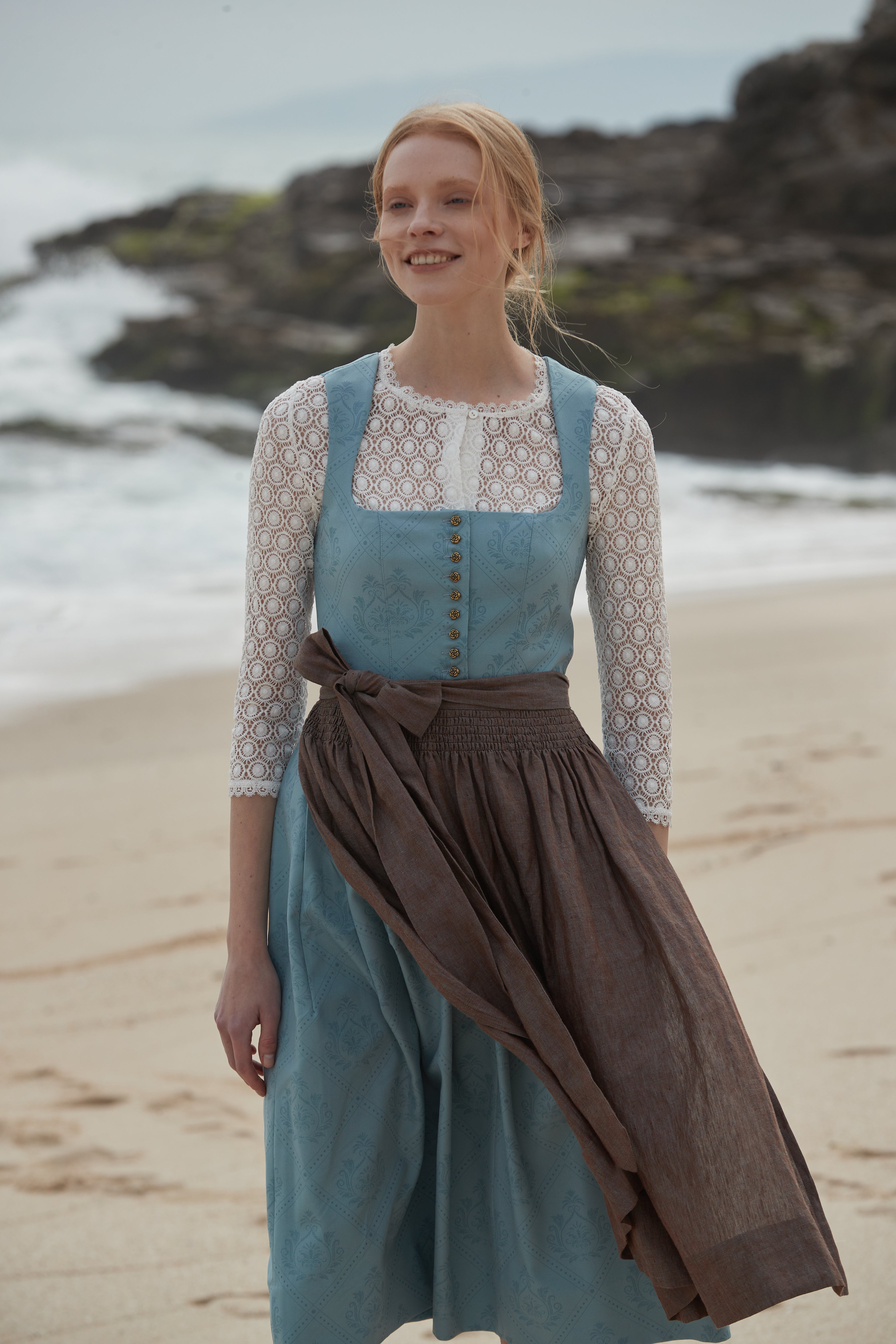 DIRNDL KLARA IN BLAU