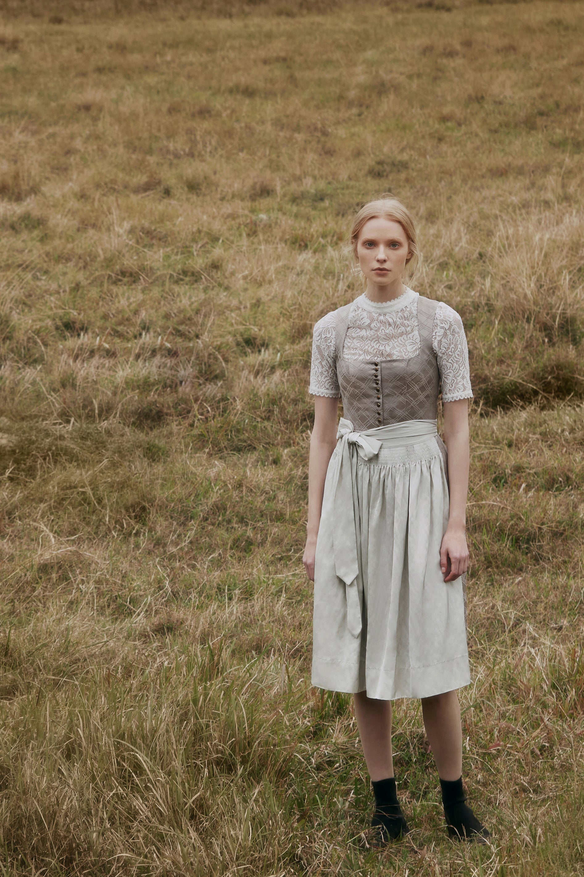 DIRNDL ROSALIE IN SILBER