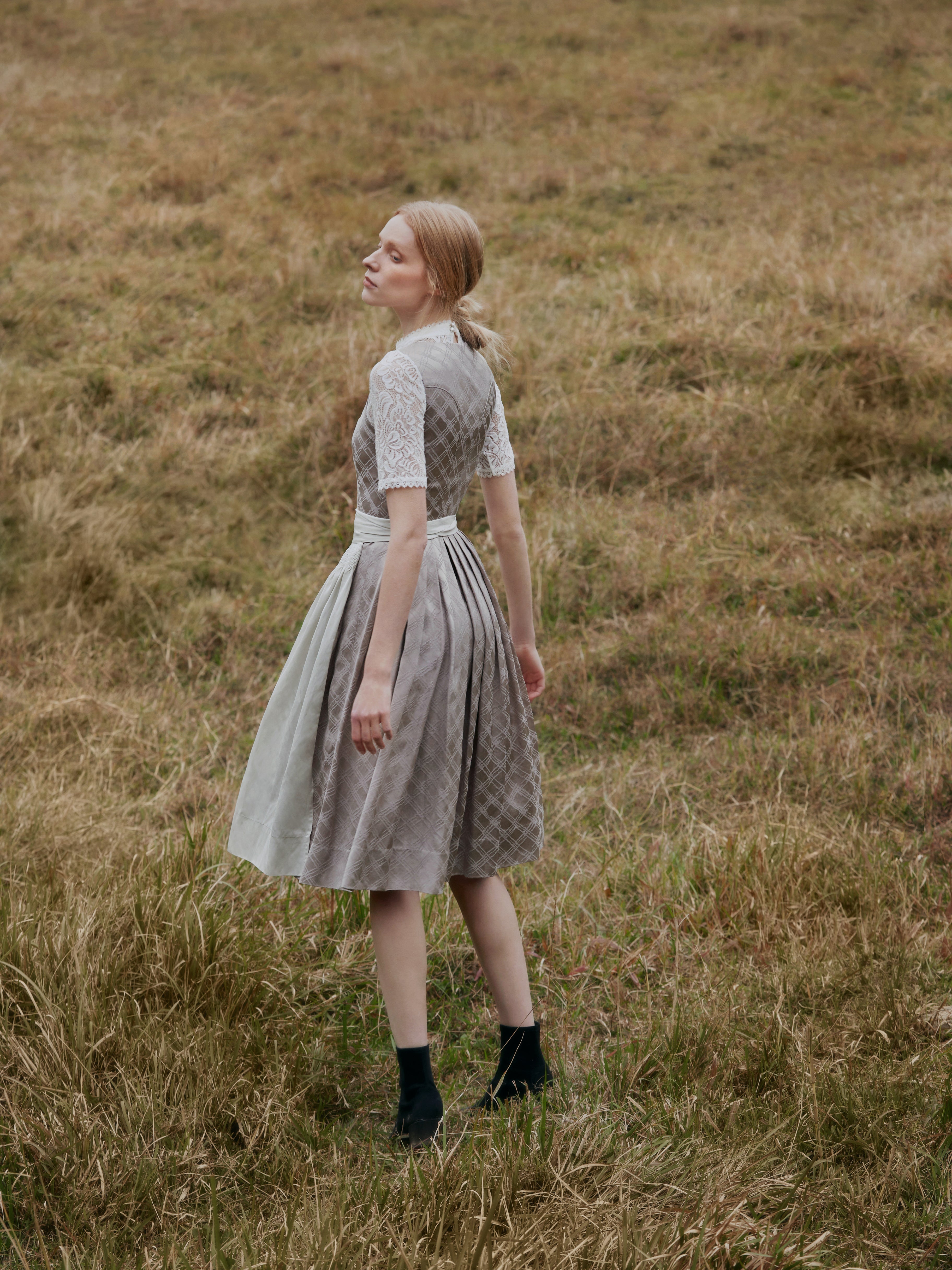 DIRNDL ROSALIE IN SILBER